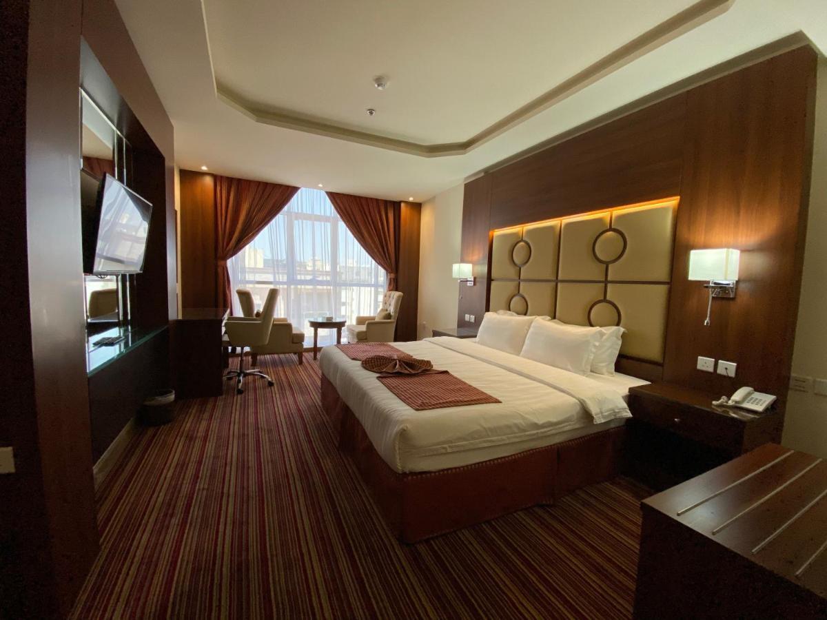 La Defence Blue Hotel Jeddah Exterior photo