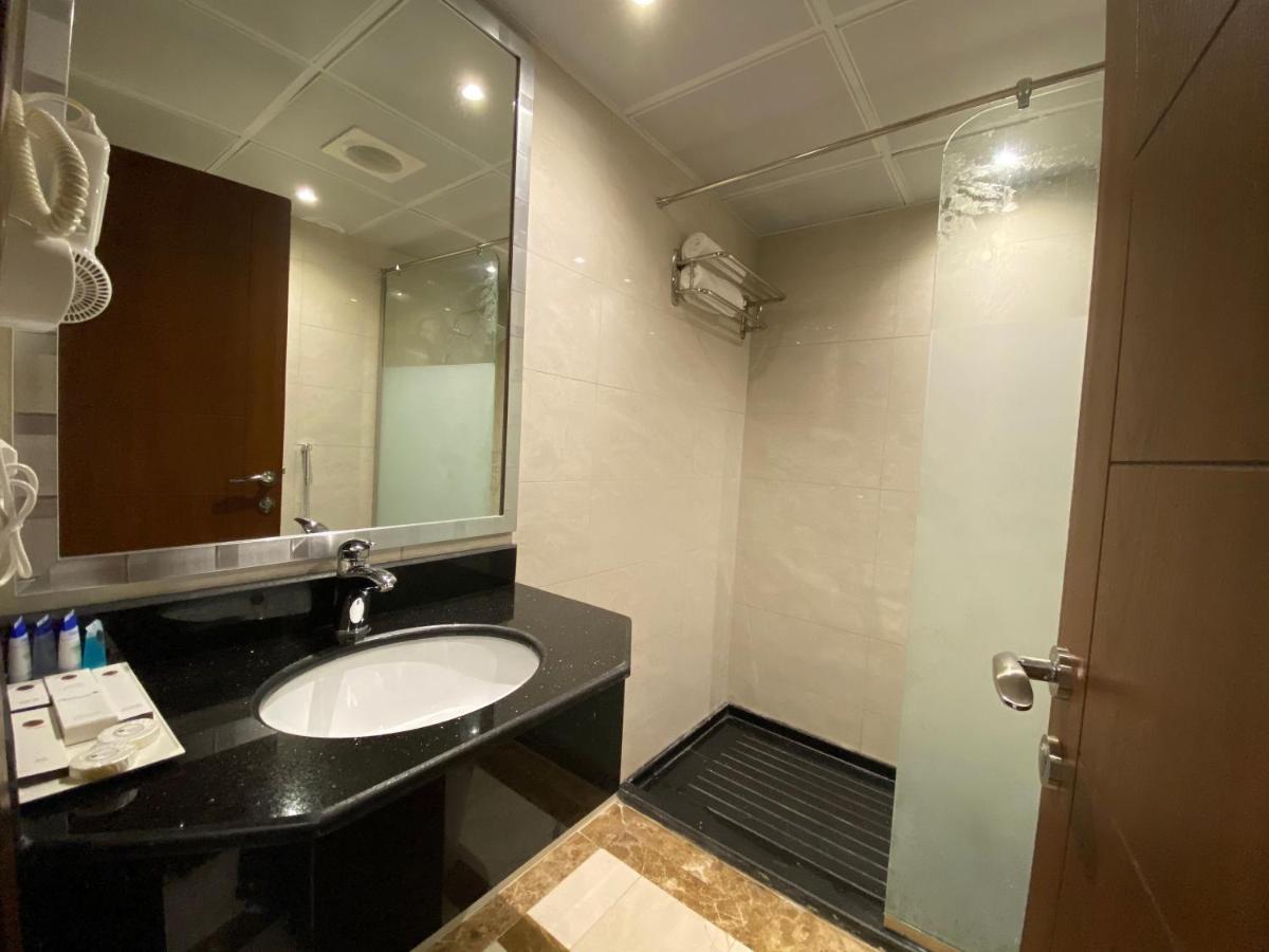 La Defence Blue Hotel Jeddah Exterior photo
