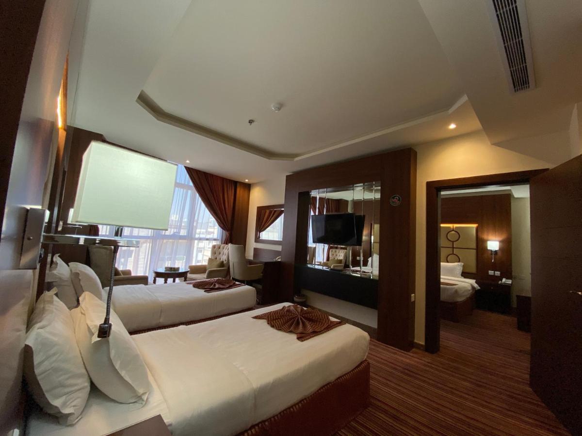La Defence Blue Hotel Jeddah Exterior photo